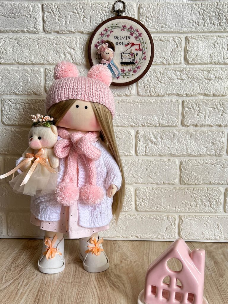 عروسک روسی دخترانه صورتی