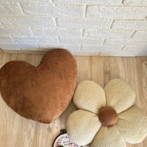 کوسن قلب و گل